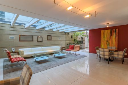 Apartamento para alugar com 55m², 1 quarto e 1 vaga Apartamento para alugar com 55m², 1 quarto e 1 vagaÁrea comum - Salão de festas