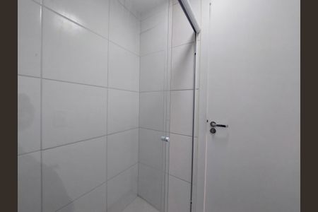 Apartamento para alugar com 37m², 2 quartos e sem vagaBanheiro