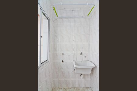 Casa de condomínio para alugar com 65m², 2 quartos e 1 vaga