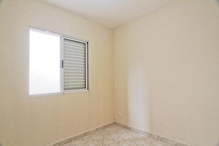 Casa de Condomínio para alugar com 2 quartos, 65m² em Jardim Santo Elias, São Paulo