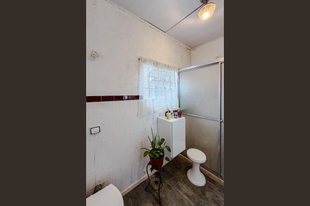 Casa à venda com 120m², 3 quartos e 2 vagasBanheiro