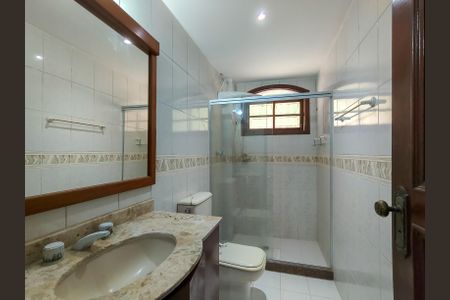 Casa para alugar com 210m², 3 quartos e 1 vaga