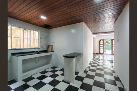 Casa para alugar com 210m², 3 quartos e 1 vaga