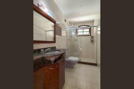 Casa para alugar com 210m², 3 quartos e 1 vaga