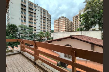 Casa para alugar com 210m², 3 quartos e 1 vaga