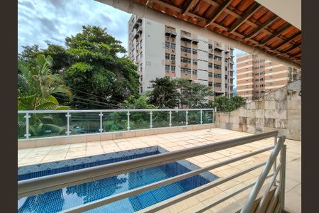 Casa para alugar com 210m², 3 quartos e 1 vaga