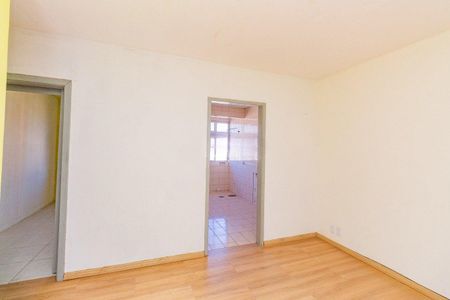Sala  de kitnet/studio para alugar com 1 quarto, 70m² em Rubem Berta, Porto Alegre