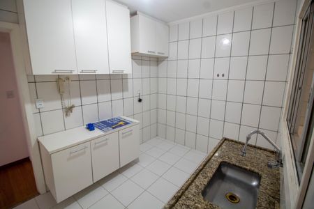 Apartamento para alugar com 120m², 3 quartos e 2 vagas Apartamento para alugar com 120m², 3 quartos e 2 vagasCOZINHA