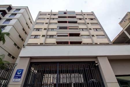 Apartamento para alugar com 120m², 3 quartos e 2 vagas Apartamento para alugar com 120m², 3 quartos e 2 vagasFACHADA