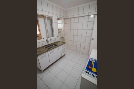 Apartamento para alugar com 120m², 3 quartos e 2 vagas Apartamento para alugar com 120m², 3 quartos e 2 vagasCOZINHA