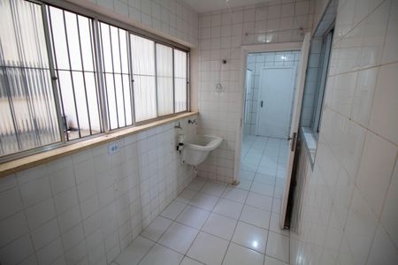 Apartamento para alugar com 120m², 3 quartos e 2 vagas Apartamento para alugar com 120m², 3 quartos e 2 vagasÁREA DE SERVIÇO