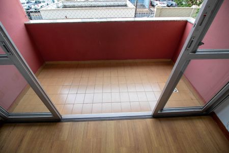 SACADA de apartamento para alugar com 3 quartos, 120m² em Cambuí, Campinas