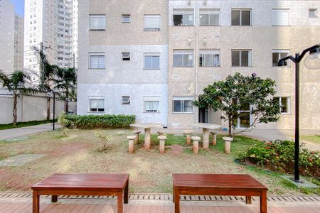 Apartamento à venda com 42m², 2 quartos e sem vagaÁrea comum