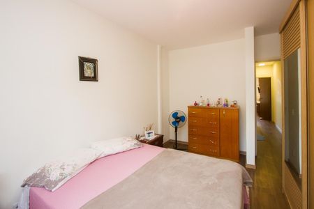 Casa à venda com 2 quartos, 95m² em Vila Congonhas, São Paulo