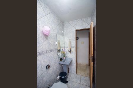 Casa à venda com 110m², 3 quartos e 3 vagas Casa à venda com 110m², 3 quartos e 3 vagasBanheiro Social