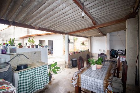 Casa à venda com 110m², 3 quartos e 3 vagas Casa à venda com 110m², 3 quartos e 3 vagasÁrea de Serviço