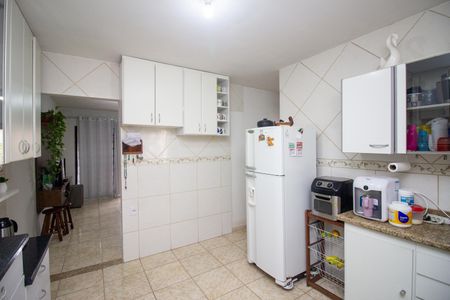 Casa à venda com 110m², 3 quartos e 3 vagas Casa à venda com 110m², 3 quartos e 3 vagasCozinha