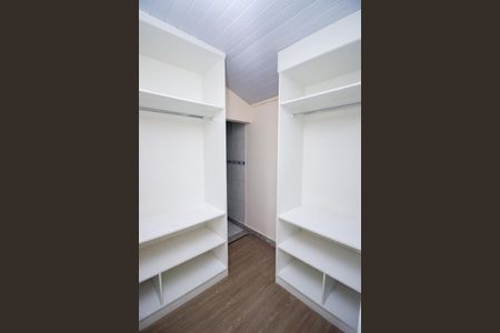 Casa para alugar com 150m², 3 quartos e 1 vagaCloset da suíte