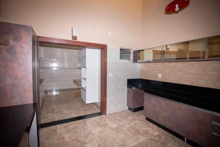 Casa para alugar com 150m², 3 quartos e 1 vagaÁrea de Serviço