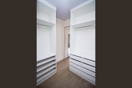 Casa para alugar com 150m², 3 quartos e 1 vagaCloset da suíte