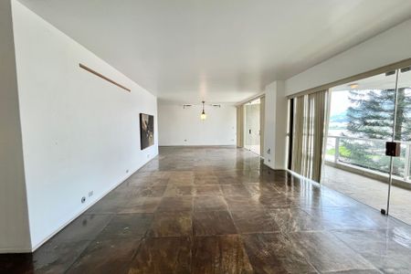 Apartamento à venda com 240m², 3 quartos e 2 vagasSALA