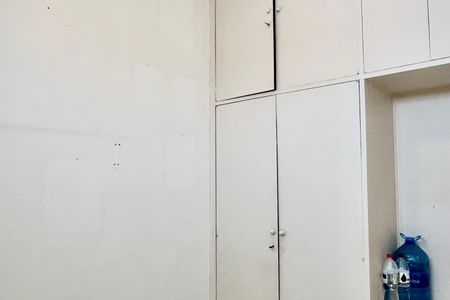 Apartamento à venda com 240m², 3 quartos e 2 vagasQuarto de Serviço