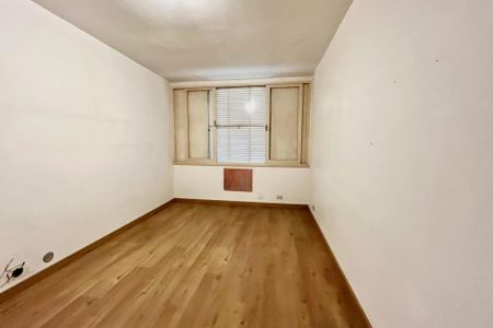 Apartamento à venda com 240m², 3 quartos e 2 vagasQUARTO 1