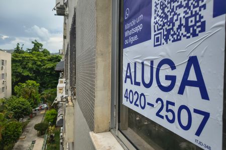 Apartamento para alugar com 60m², 2 quartos e 1 vaga Apartamento para alugar com 60m², 2 quartos e 1 vagaPlaca