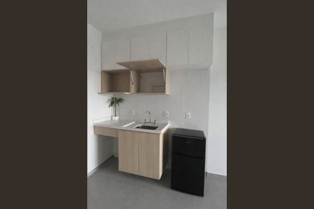 Cozinha de apartamento para alugar com 1 quarto, 39m² em Butantã, São Paulo