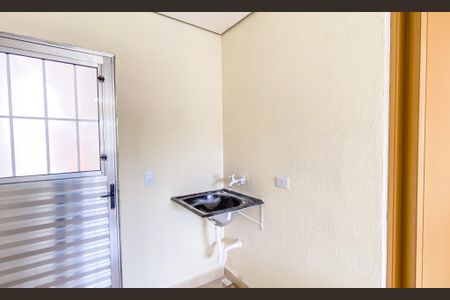 Casa para alugar com 28m², 1 quarto e sem vagaÁrea de Serviço