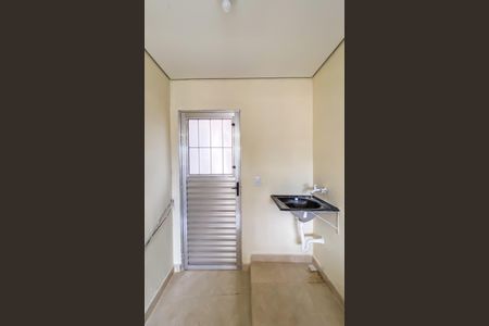 Casa para alugar com 28m², 1 quarto e sem vagaÁrea de Serviço