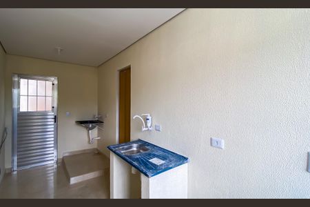 Cozinha de casa para alugar com 1 quarto, 28m² em Parque Cisper, São Paulo