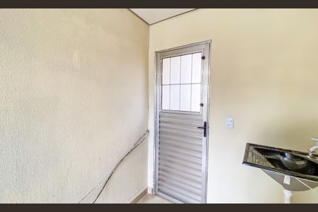 Casa para alugar com 28m², 1 quarto e sem vagaÁrea de Serviço
