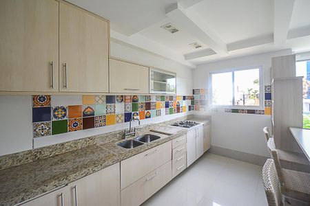 Apartamento para alugar com 130m², 3 quartos e 2 vagas Apartamento para alugar com 130m², 3 quartos e 2 vagasCozinha