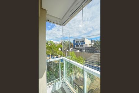 Apartamento para alugar com 130m², 3 quartos e 2 vagas Apartamento para alugar com 130m², 3 quartos e 2 vagasSacada do Quarto 3 - Suíte