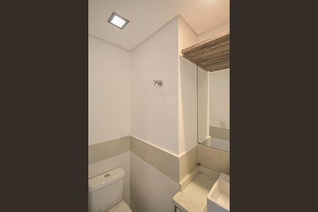 Apartamento para alugar com 130m², 3 quartos e 2 vagas Apartamento para alugar com 130m², 3 quartos e 2 vagasBanheiro de serviço