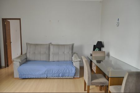 Apartamento para alugar com 2 quartos, 80m² em Todos Os Santos, Rio de Janeiro