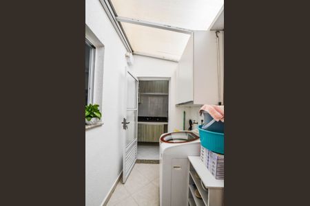 Apartamento à venda com 55m², 2 quartos e 1 vaga Apartamento à venda com 55m², 2 quartos e 1 vagaÁrea de Serviço