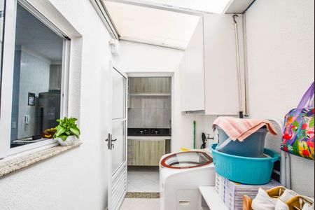 Apartamento à venda com 55m², 2 quartos e 1 vaga Apartamento à venda com 55m², 2 quartos e 1 vagaÁrea de Serviço