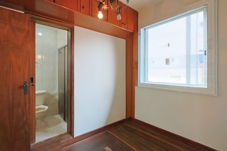 Apartamento à venda com 80m², 3 quartos e 1 vagaQuarto 3 - Suíte