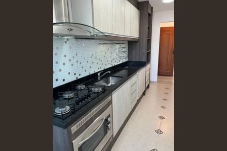 Apartamento à venda com 2 quartos, 66m² em Santo Antônio, Porto Alegre