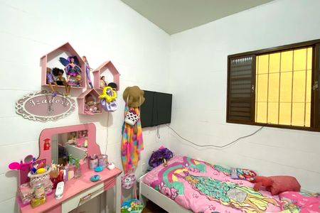 Casa à venda com 320m², 4 quartos e 4 vagasQuarto 3