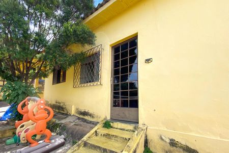 Casa à venda com 320m², 4 quartos e 4 vagasEdícula