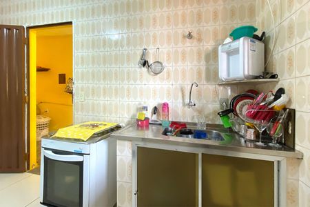 Casa à venda com 320m², 4 quartos e 4 vagasCozinha