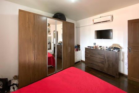 Casa à venda com 320m², 4 quartos e 4 vagasQuarto 1