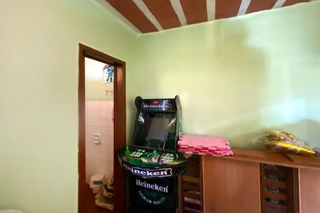 Casa à venda com 320m², 4 quartos e 4 vagasEdícula