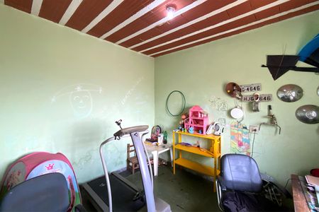 Casa à venda com 320m², 4 quartos e 4 vagasEdícula