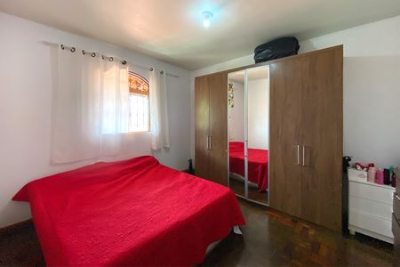 Casa à venda com 320m², 4 quartos e 4 vagasQuarto 1