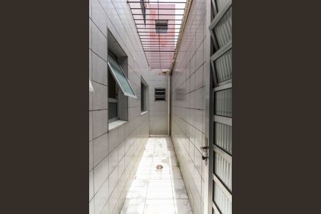 Casa para alugar com 90m², 2 quartos e 1 vagaCorredor