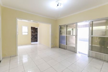 Sala de casa para alugar com 2 quartos, 90m² em Jardim Helena, São Paulo